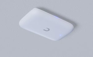 Ubiquiti Networks UniFi UK-Ultra Ultra Access Point with Advanced Features