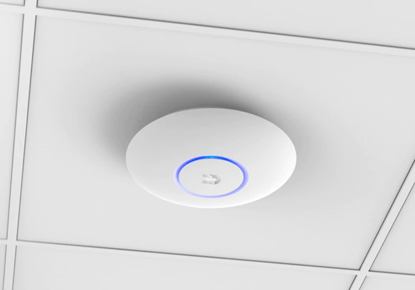 Ubiquiti Unifi UAP-AC PRO Dual Radio Wireless Access Point - 802.11 a/b/g/n/r/k/v/ac - Image 3