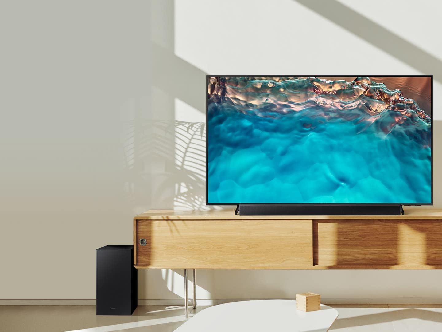 Samsung HW-B450/ZN 2.1Ch Wireless Soundbar with Dolby Audio, DTS 2.0, and Bluetooth Connectivity - Image 4
